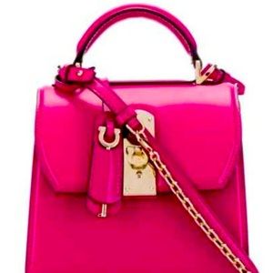Salvatore Ferragamo small boxyz satchel!!